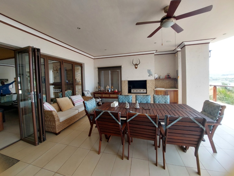 6 Bedroom Property for Sale in Birdwood Estate North West